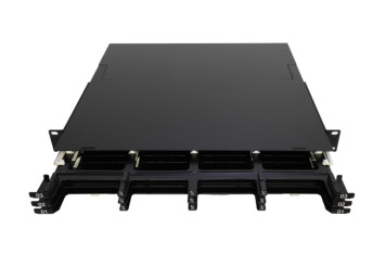 슬라이딩 디자인 MTP/MPO 캐세트 관리 패널 케이블 직경 0.9 / 2.0 / 3.0mm -40°C ~ 80°C 온도 범위