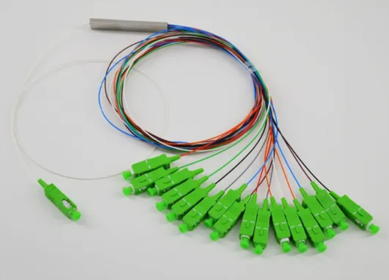 1X16 FTTX 미니 스틸 튜브 광섬유 PLC 스플리터 케이블 직경 0.9mm