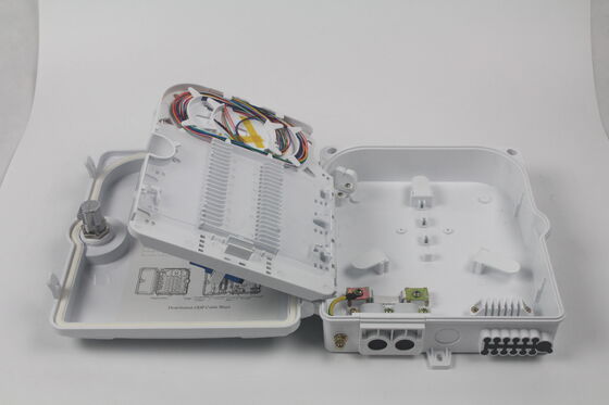 IP65 보호 및 0.2dB 삽입 손실과 함께 간편한 유지보수 FTTH 광섬유 종료 상자