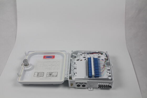 IP65 보호 및 0.2dB 삽입 손실과 함께 간편한 유지보수 FTTH 광섬유 종료 상자