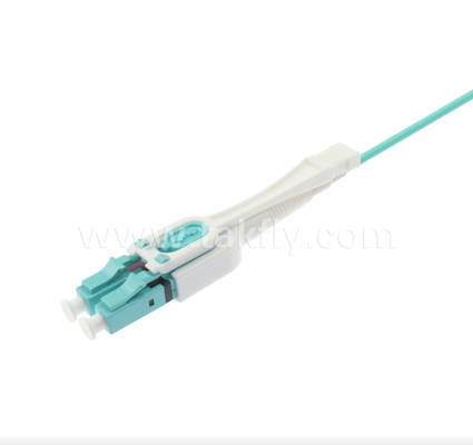MPO/MTP에서 LC 유니부트 브레이크아웃 패치 코드 40G/100G 데이터 센터용 OM3 멀티모드, 고밀도, 극성 역전성