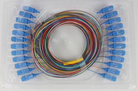 12 색 광섬유 땋아 늘인 머리 SC UPC 단일모드 9/125μM LSZH PVC