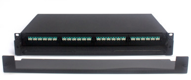 커스터마이징 가능한 MTP MPO 패치 패널 사양 케이블 직경 0.9 / 2.0 / 3.0mm