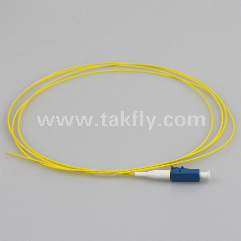 1.5M LC/UPC 0.9mm SM 안정적이고 빠른 데이터 전송을 위한 광섬유 피그테일