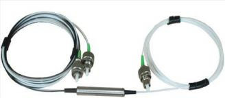 케이블 직경 0.9mm 및 회전 각 45° 또는 90°를 갖춘 1x2 DWDM 장치와 무선 연결