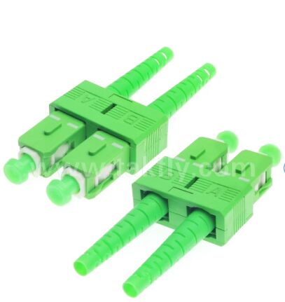 SC/APC 광섬유 커넥터, 녹색 하우징 8° 각진 광택 커넥터, 낮은 후면 반사 FTTH CATV 광 네트워크용 고정밀 SC APC 단순 어댑터