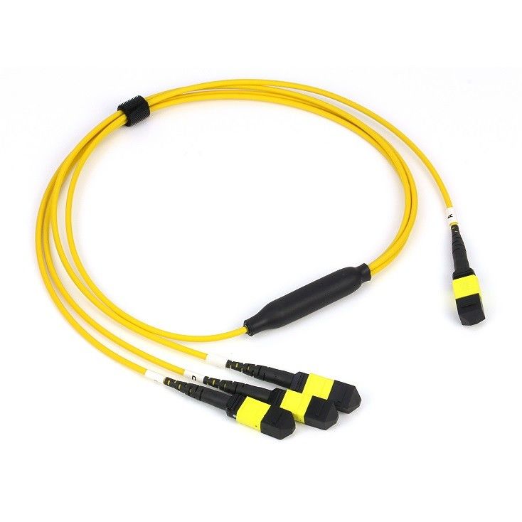 3.0mm SM G657A 12 코어 MPO MTP - 3 x 4F MPO 광섬유 팬아웃 케이블